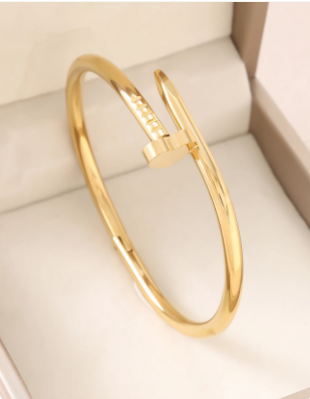 The Clover Stackable Bracelet