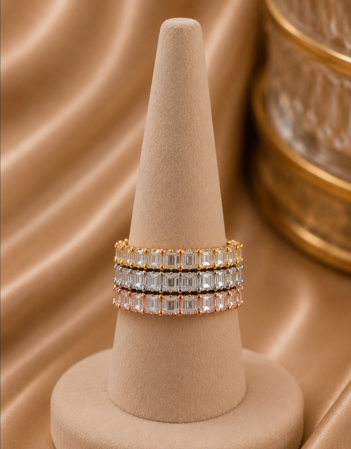 The Étoile Eternity Ring
