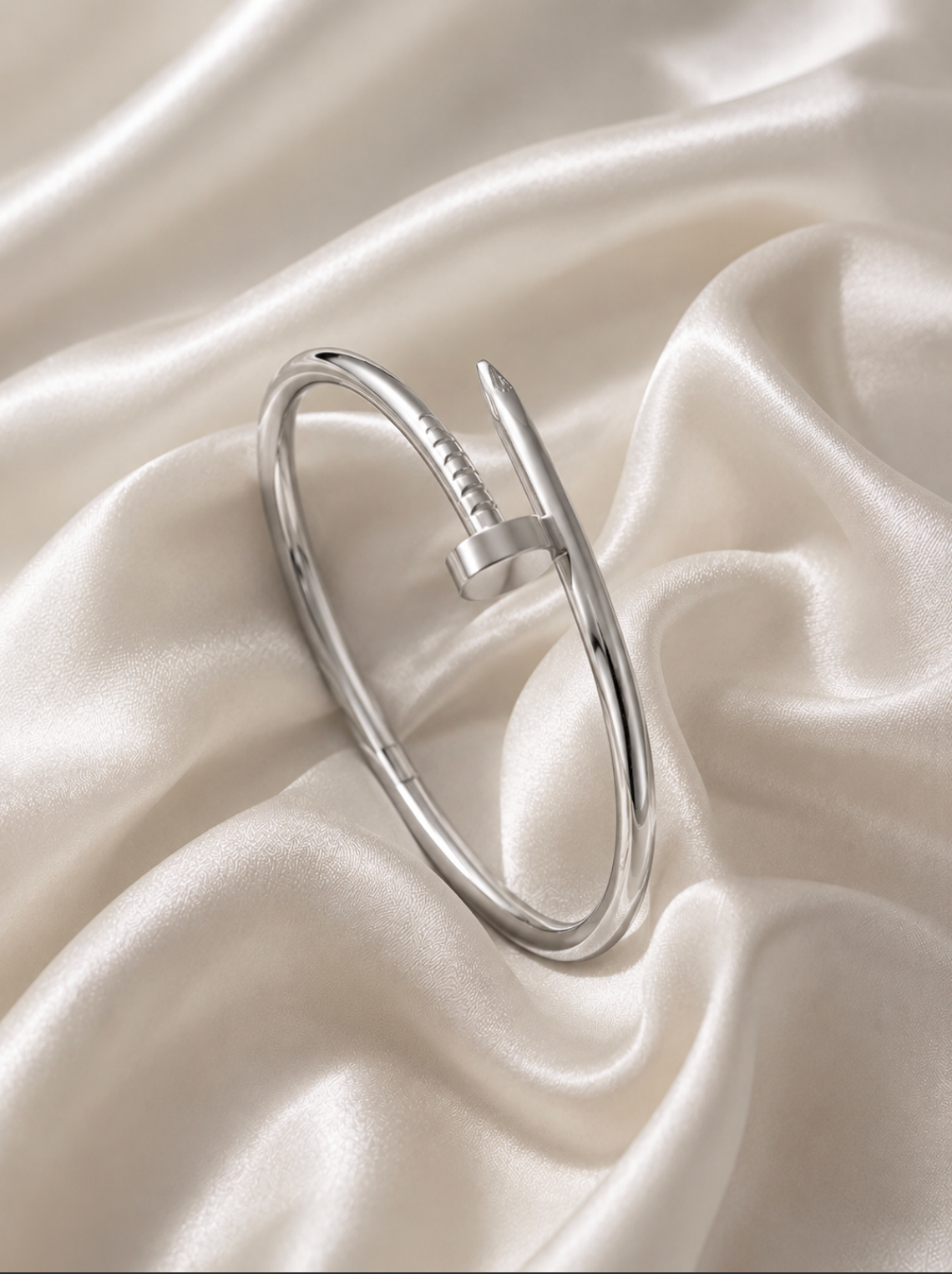 The Clover Stackable Bracelet