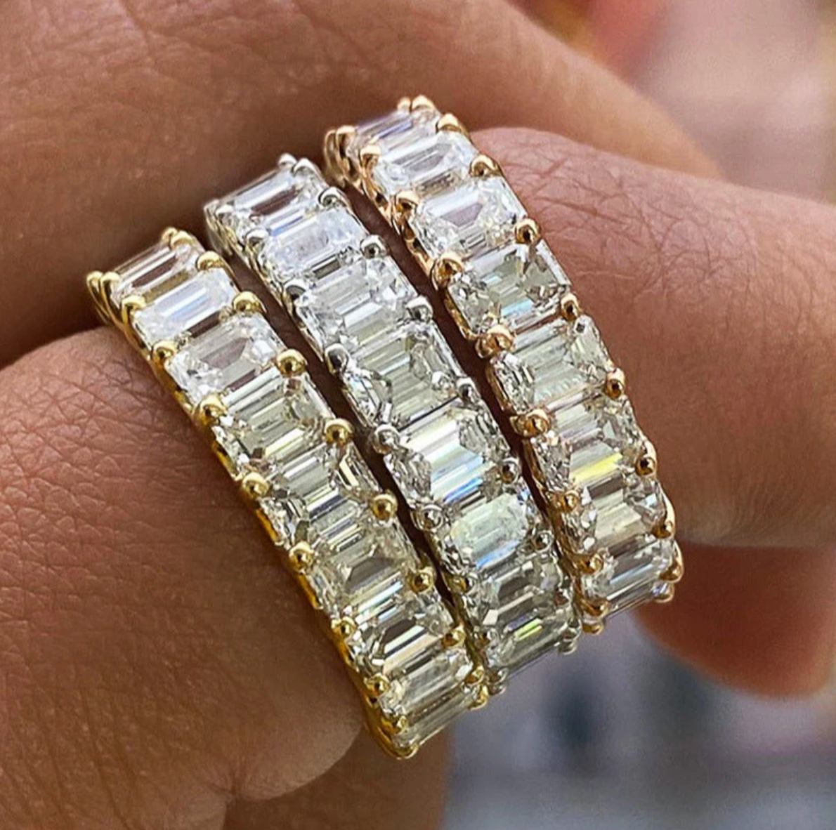 The Étoile Eternity Ring
